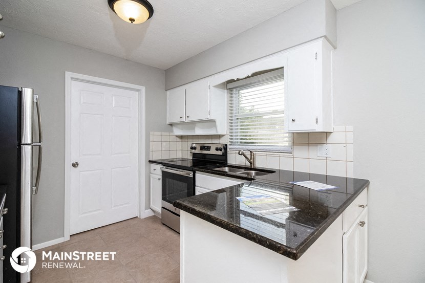 5931 Olive Ave is a similar property to Martinique At Lakewood Ranch located in Sarasota