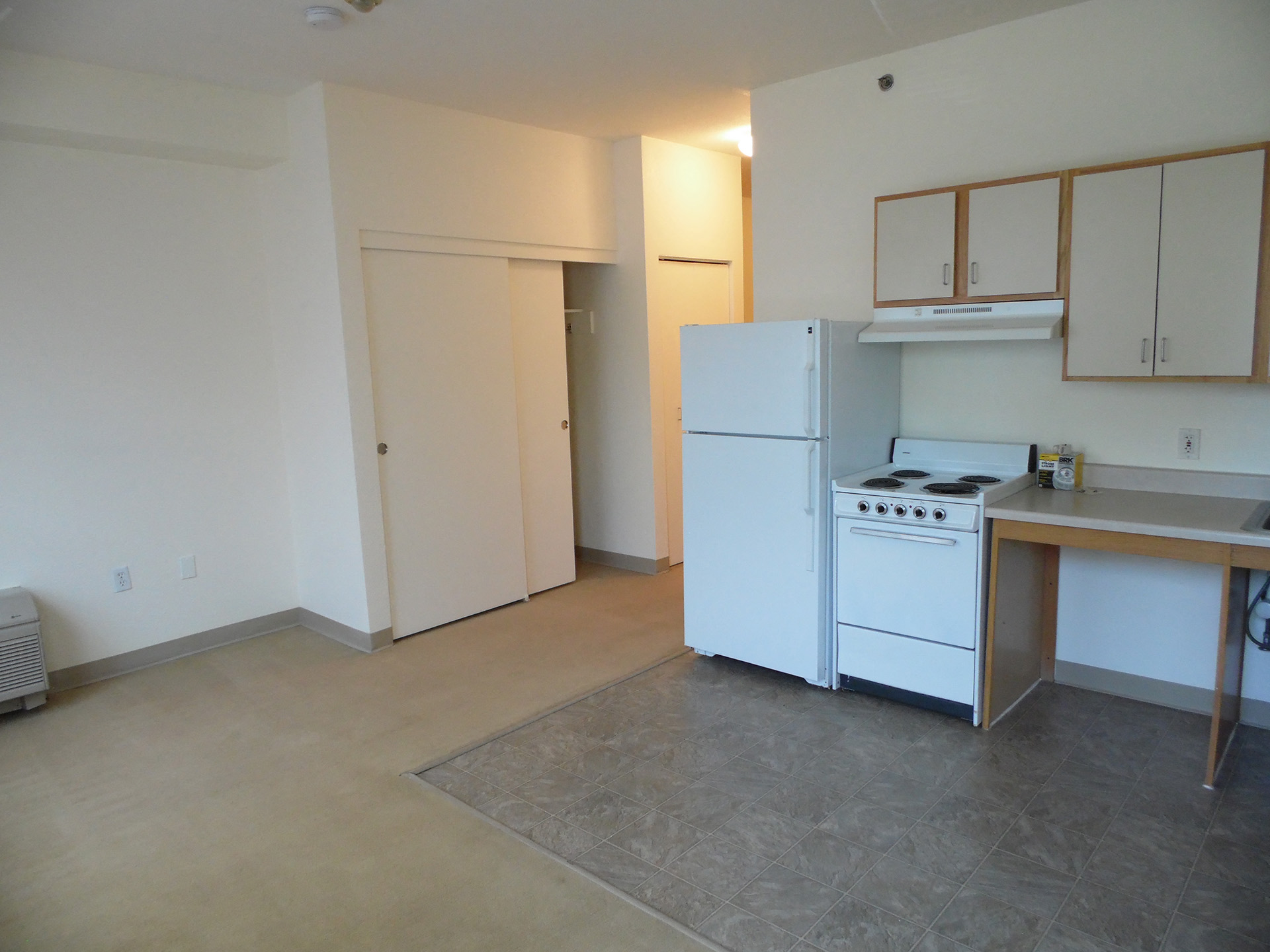 Cottage Hill Kitchen and Closets