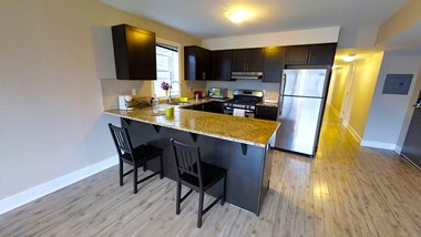 167 Aylmer Avenue 4-5 Beds Apartment for Rent Photo Gallery 1