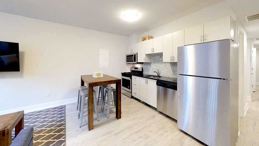 323 Besserer Street 5-10 Beds Apartment, Student for Rent - Photo Gallery
