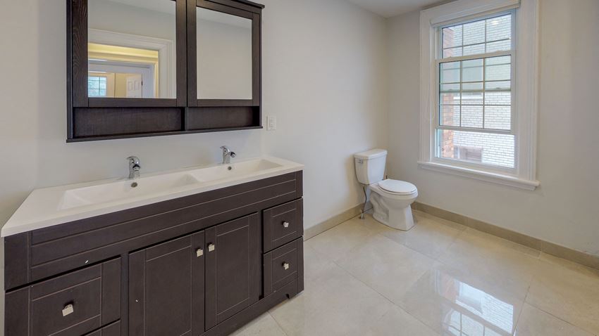 5 Bedroom - 2 Bath