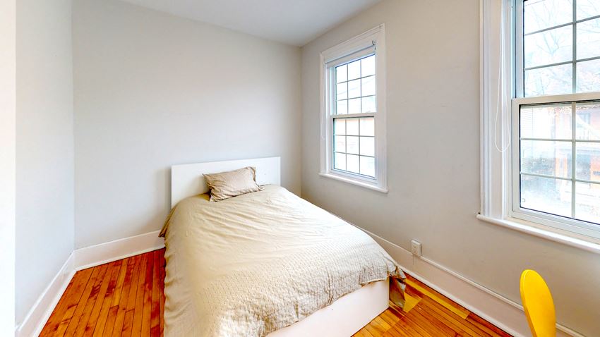 323 Besserer Street 5-10 Beds Apartment, Student for Rent - Photo Gallery