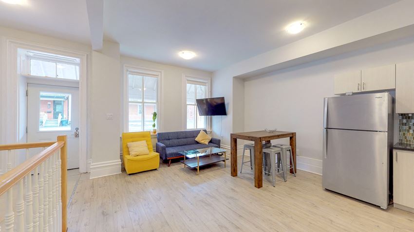 323 Besserer Street 5-10 Beds Apartment, Student for Rent - Photo Gallery