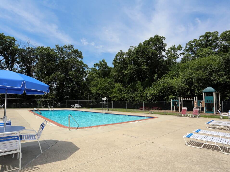 Community pool