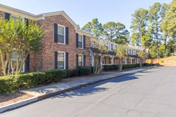 1130 N. Jamestown Rd Studio-3 Beds Apartment for Rent - Photo Gallery 2