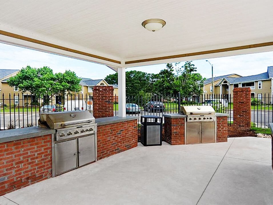 Grill Area near apartment pool
