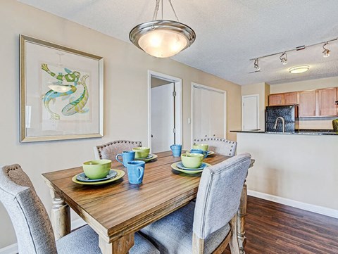 dining room in apartment