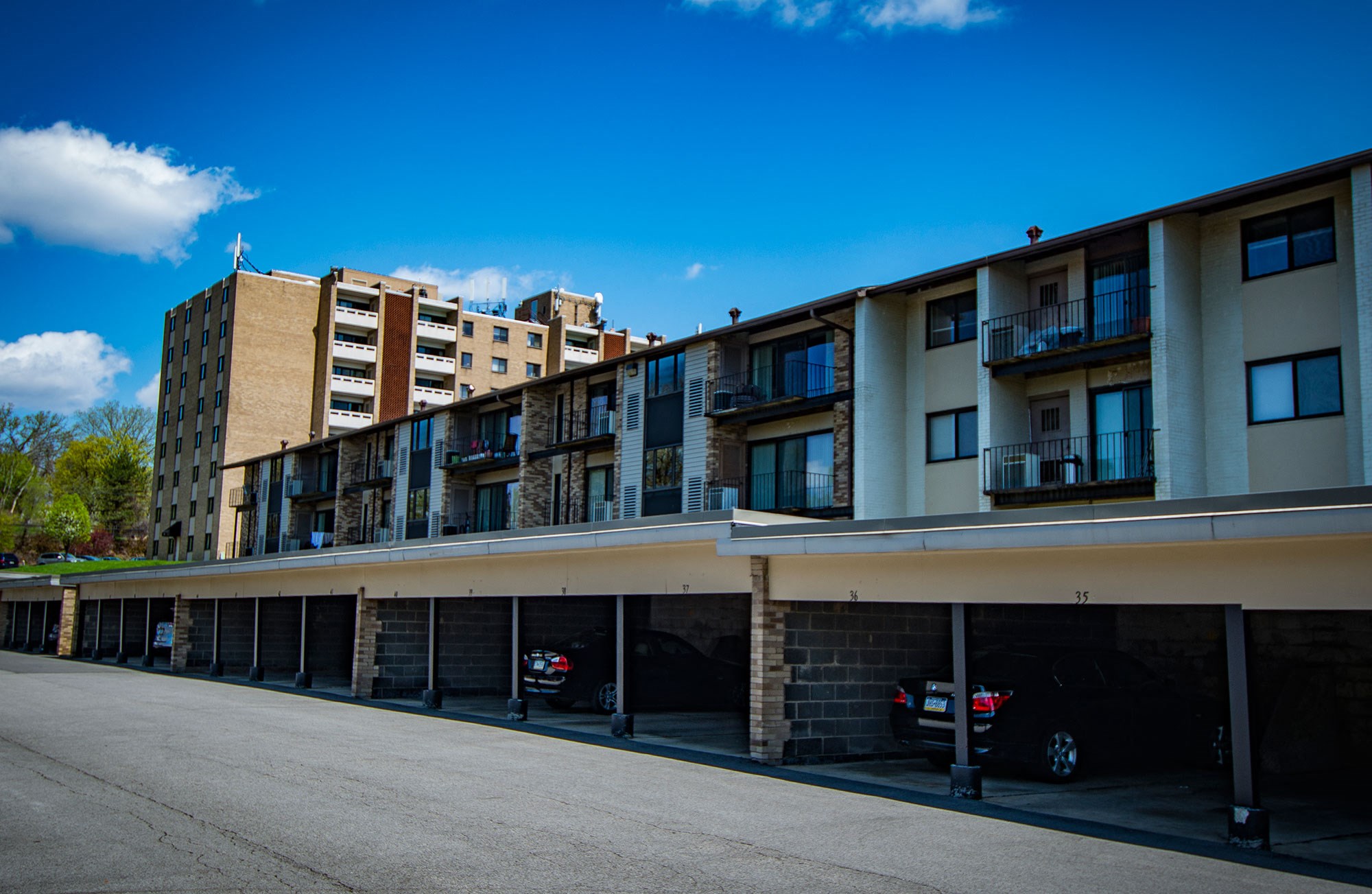 Carriage Park Apartments, 300 Chatham Park Drive, Pittsburgh, PA RentCafe