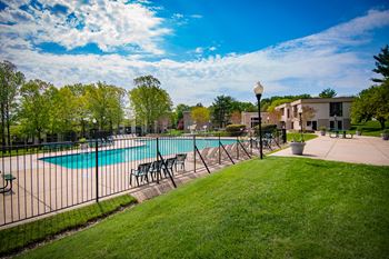 Ashley Apartments Pool 01