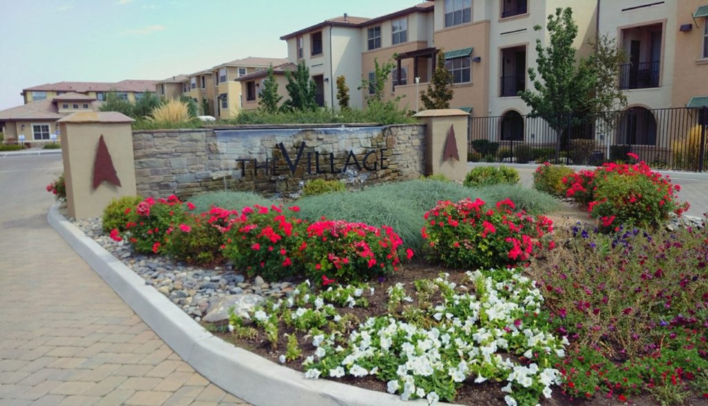 The Village At Arrowcreek Parkway Apartments, 750 Arrowcreek Parkway, Reno, NV RentCafe