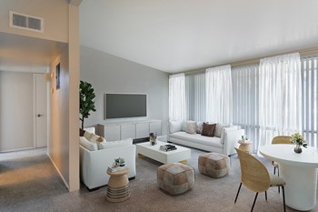 1923 North 70th Street Studio-2 Beds Apartment for Rent - Photo Gallery 3