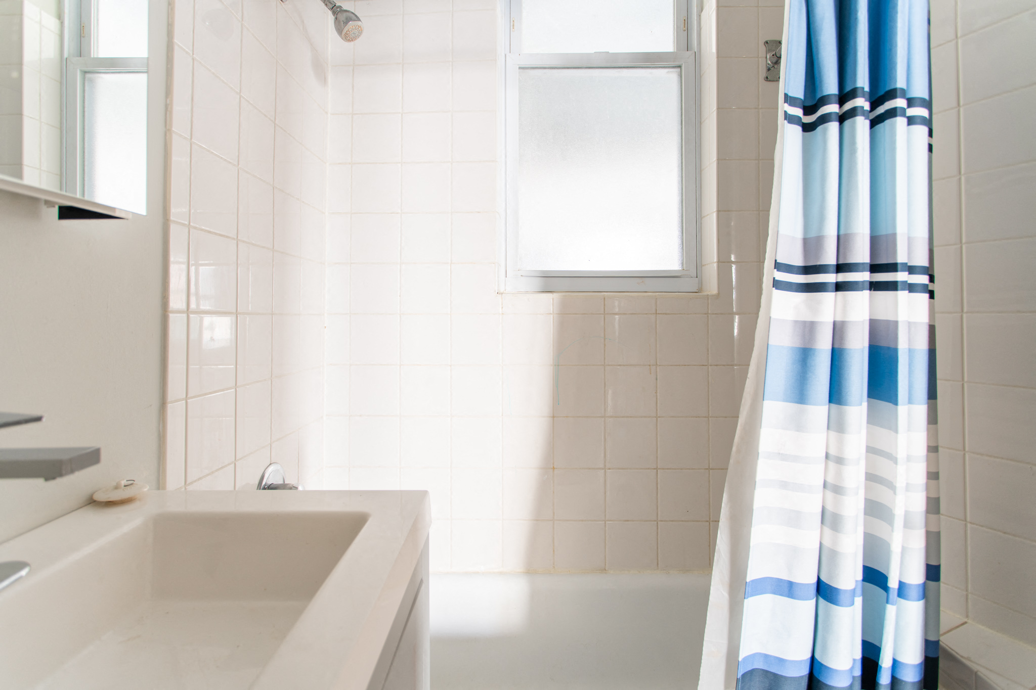 Updated Bathroom 3925-3D