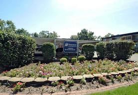 1550 169th St. 1-2 Beds Apartment for Rent - Photo Gallery 4