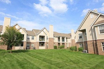 5300 Harry Truman Drive 1-2 Beds Apartment for Rent - Photo Gallery 4