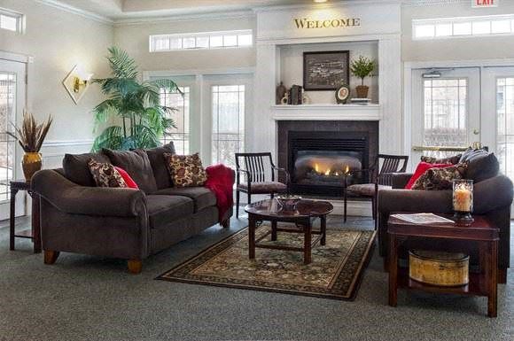 clubhouse with fireplace - Photo Gallery