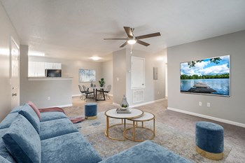 100 Parkwood Trace 1-3 Beds Apartment for Rent - Photo Gallery 3