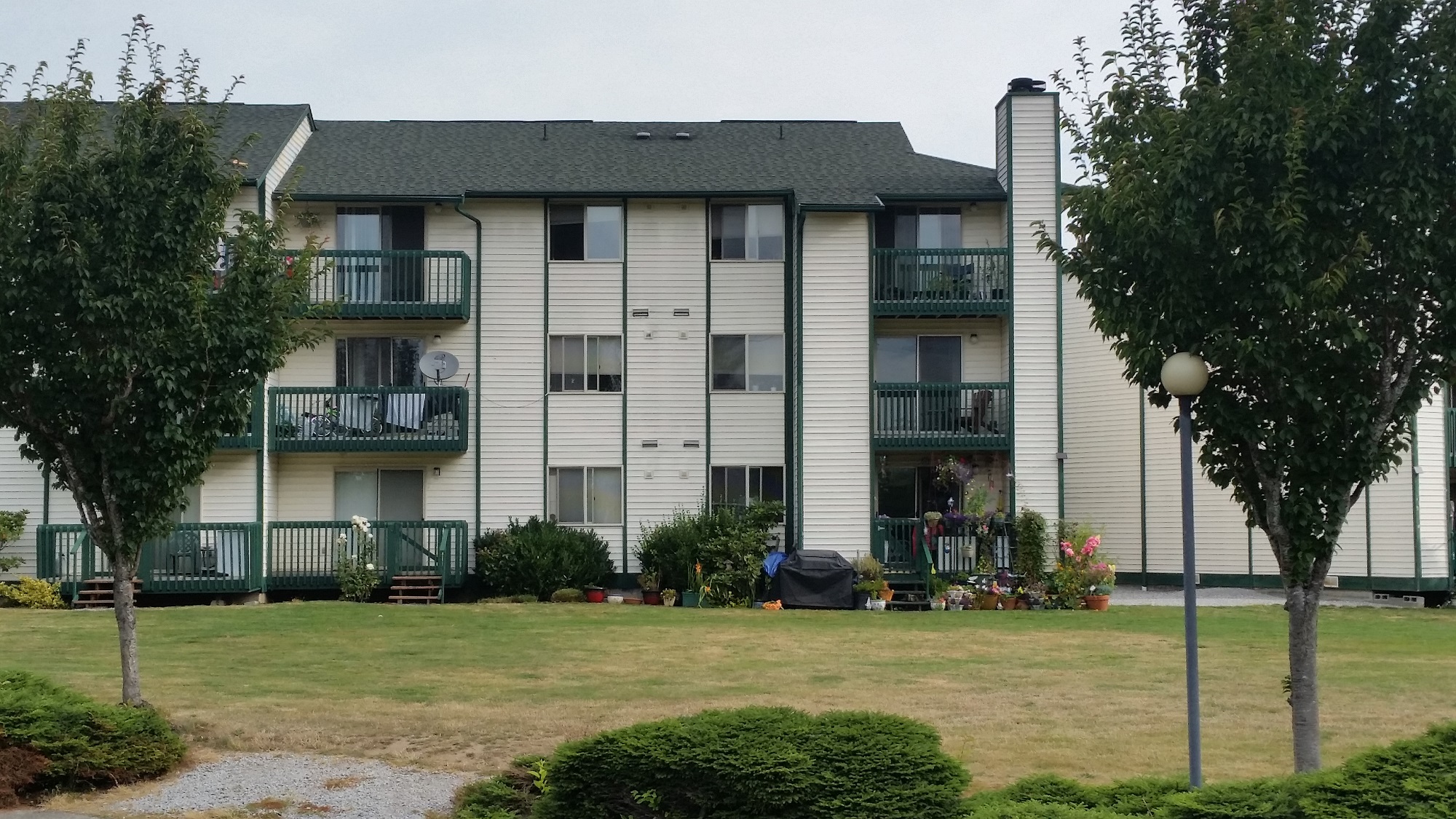 Bakerview Terrace Apartments 258 East Bakerview Road Bellingham Wa Rentcafe