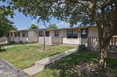 4151 Amston Drive 1 Bed Other for Rent - Photo Gallery 1