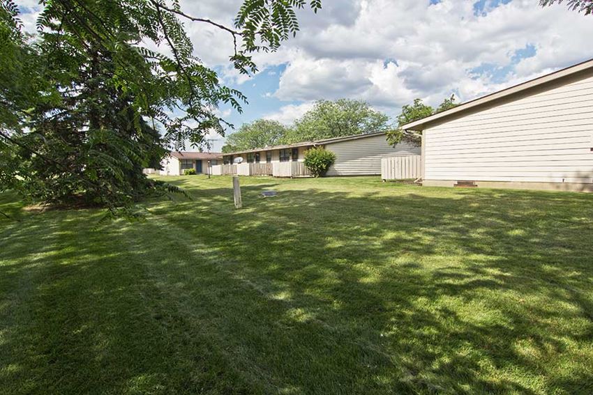 Apple Ridge Apartments, 480 Lancaster Pike, Circleville, OH RentCafe