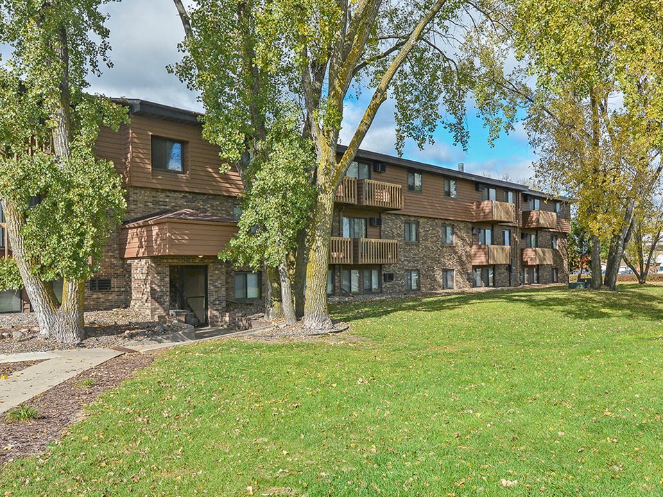 Uppertown Apartments Apartments In St Cloud Mn