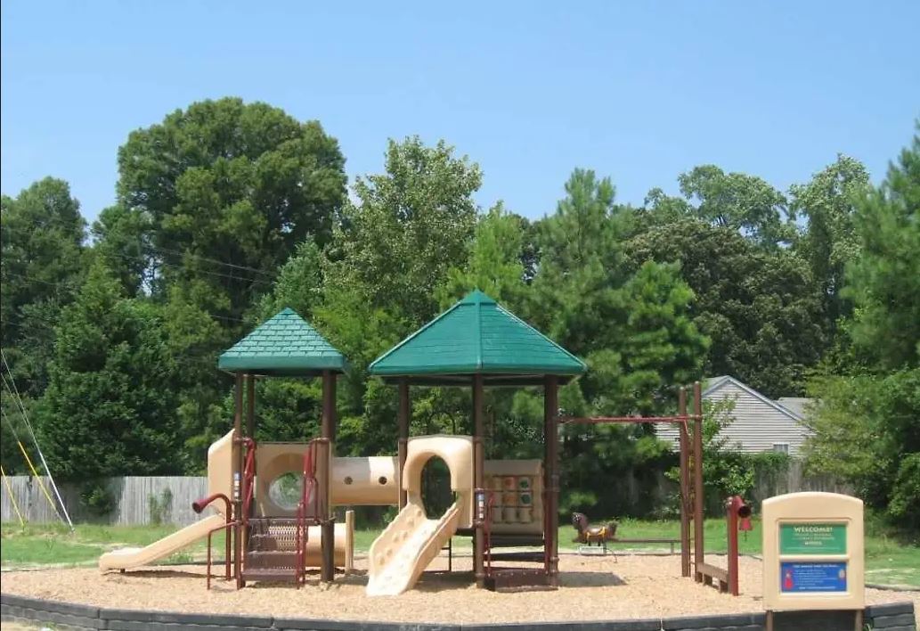 Beamon's Mill Apartments, 224 Beamons Mill Trl, Suffolk 