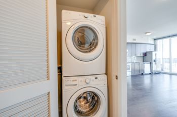 skyhouse apartment washer and dryer