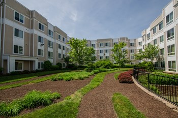 Courtyard view Courtyard view at Lotus Square, Washington, 20019 - Photo Gallery 3