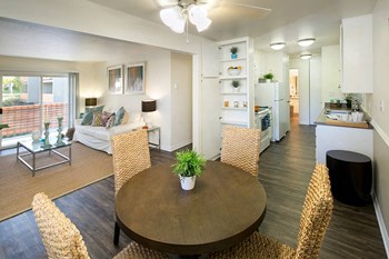 dining area at Bayside Apartments in Pinole, CA - Photo Gallery 2