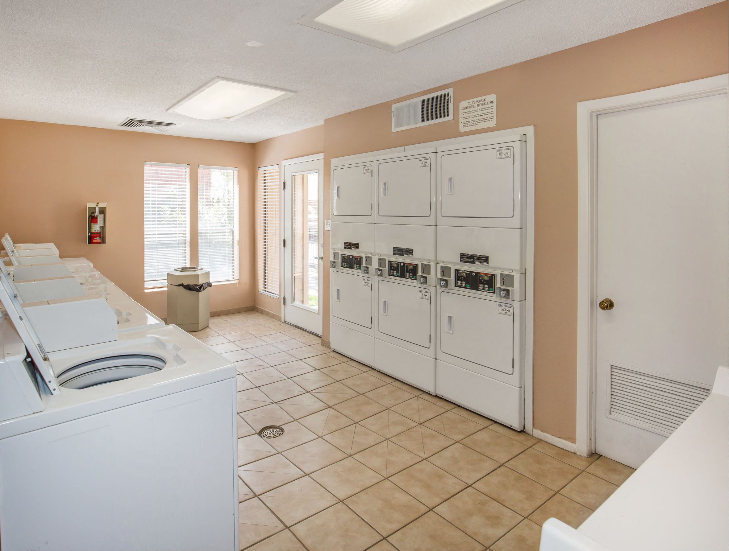 The Pointe Apartments El Paso Texas Laundry Facilities