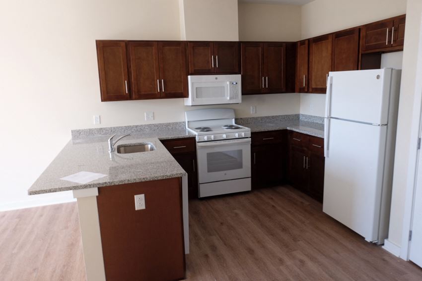 2636 W North Avenue 1-3 Beds Apartment, Affordable for Rent - Photo Gallery