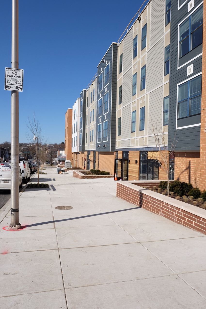 2636 W North Avenue 1-3 Beds Apartment, Affordable for Rent - Photo Gallery