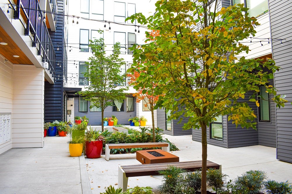 Sunnyside Courtyard