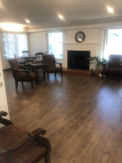 Fireplace and Lounge Mono Hilltop Apartments | Fresno, CA