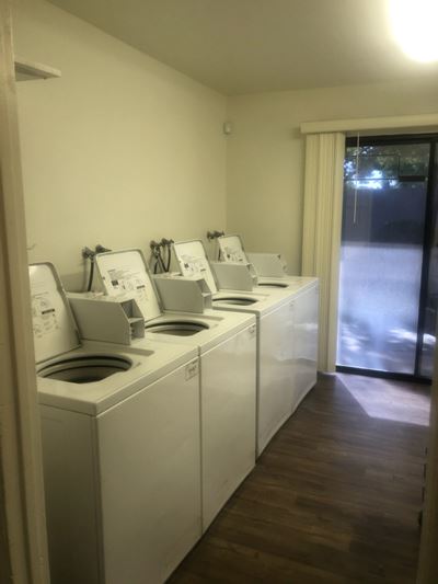 Laundry Facility | Mono Hilltop