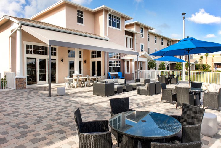 View photos of Oakland Preserve Apartments in Oakland Park, FL