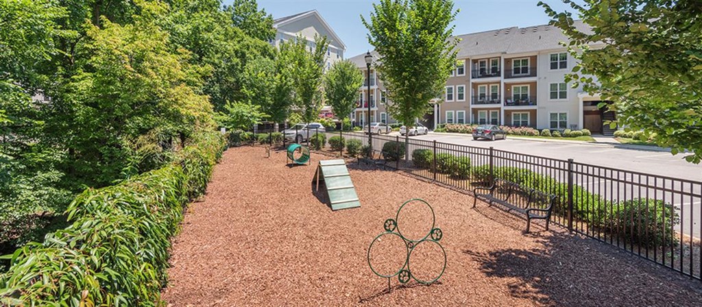 Post Parkside At Wade