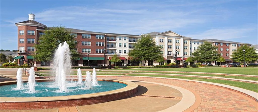 Post Parkside At Wade