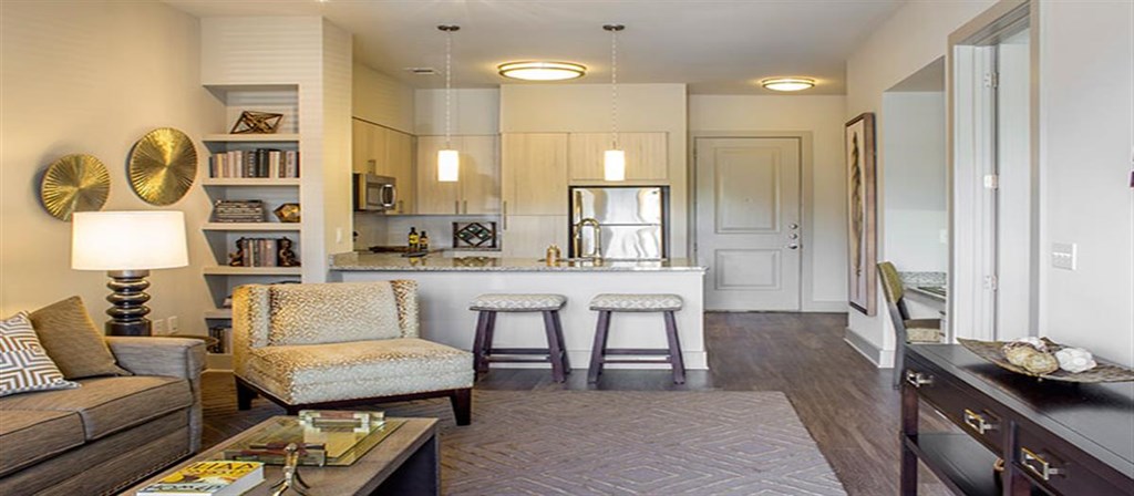 Post Parkside At Wade