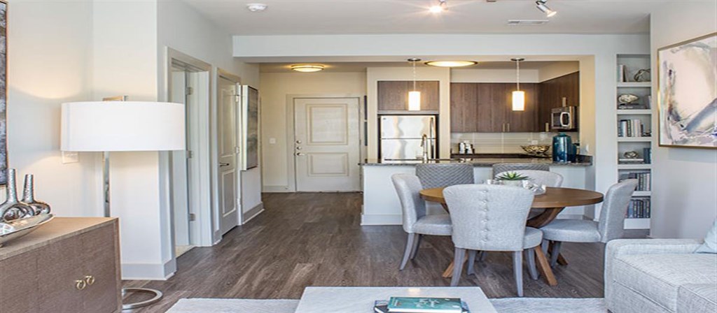 Post Parkside At Wade