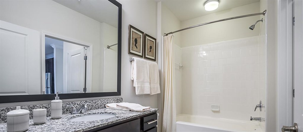 Post Parkside At Wade