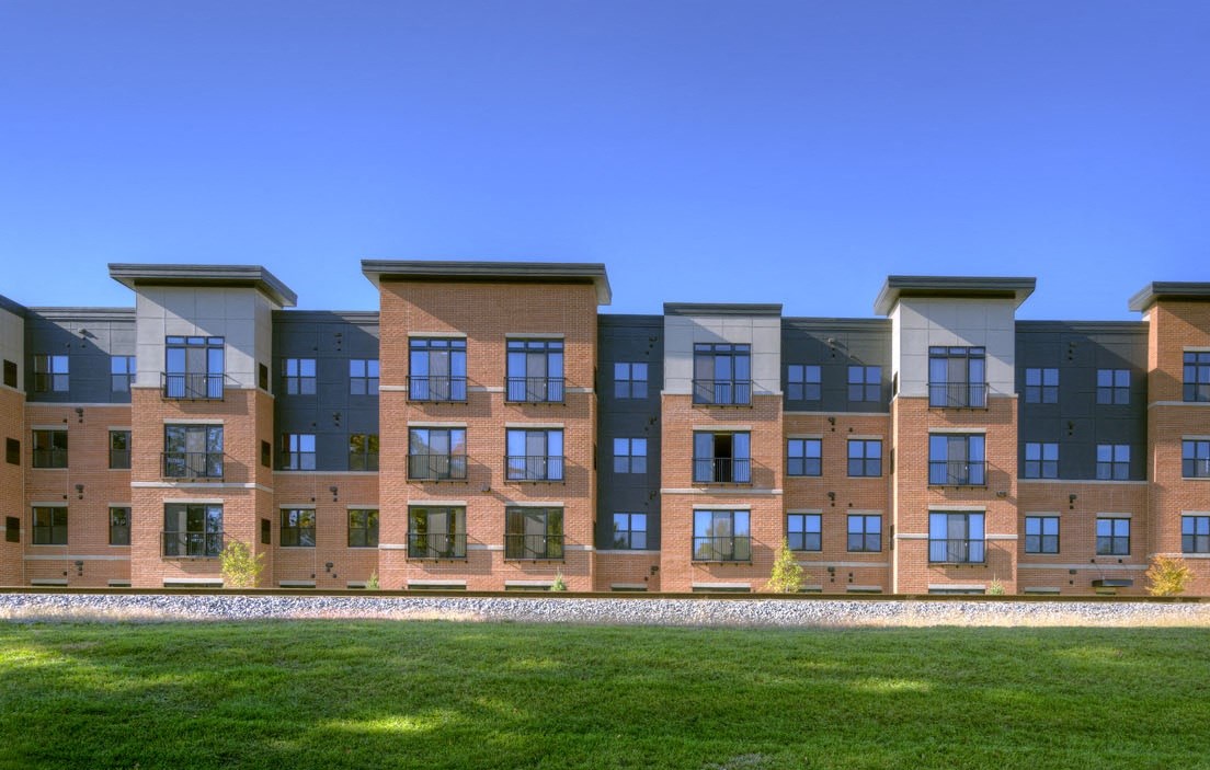 Rent Luxury Apartments in Oakland County Verified