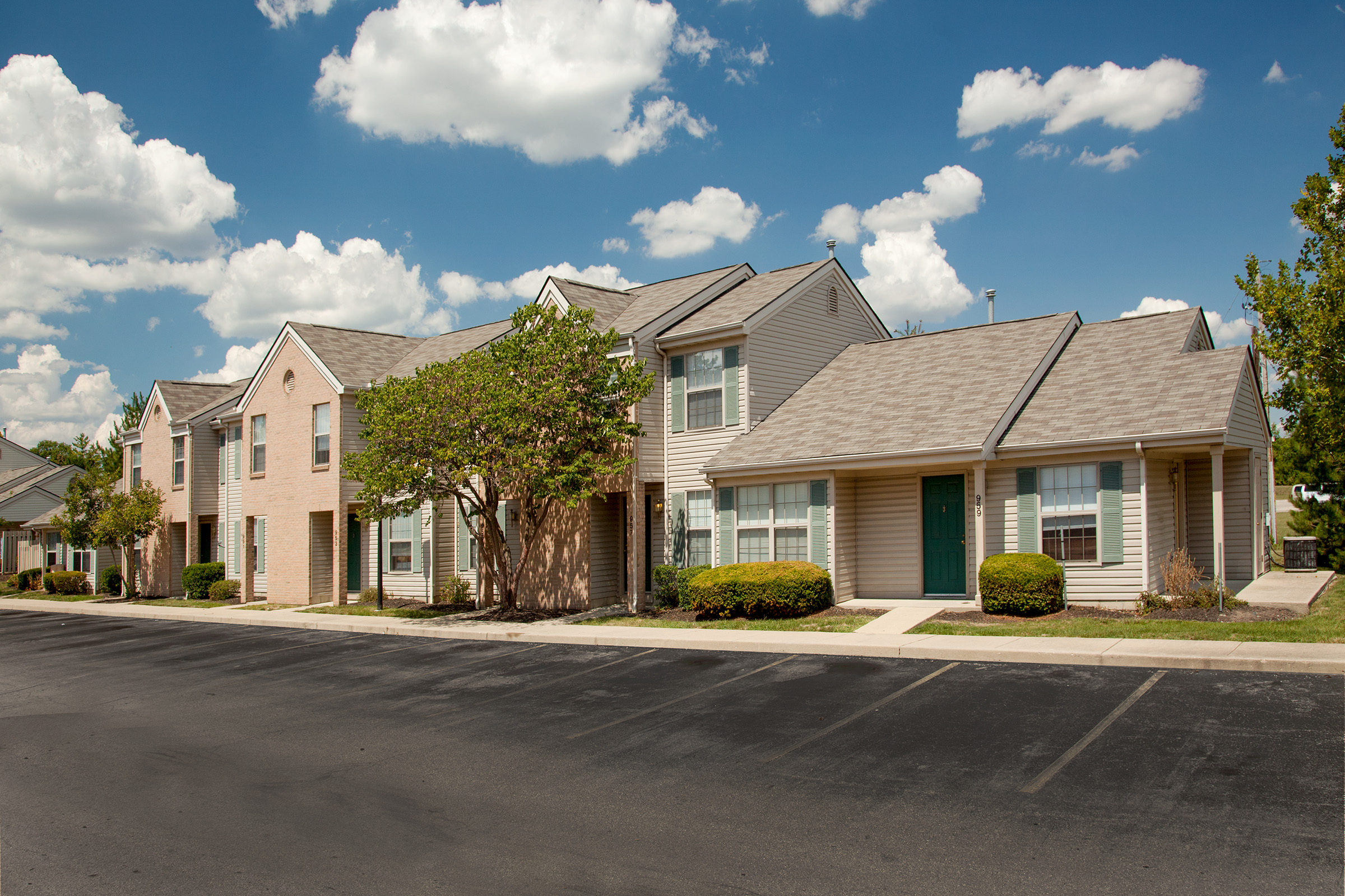 Riverside Commons eBrochure