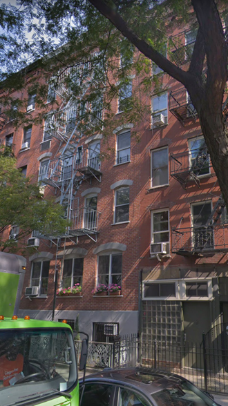 536 East 6 Street Studio-1 Bed Apartment for Rent