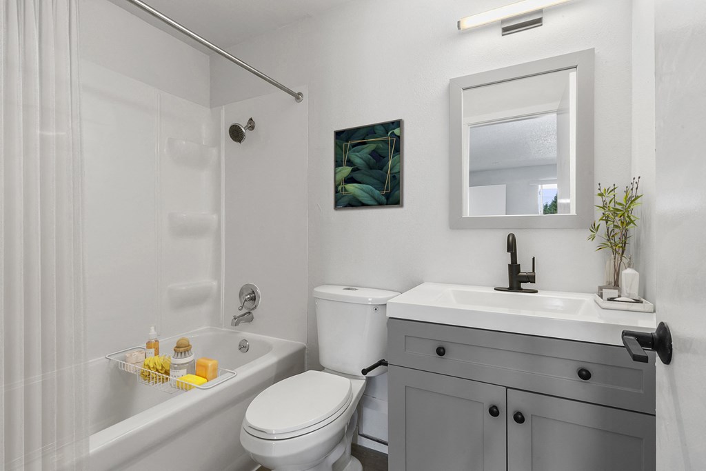 Bathroom With Bathtub at Capri Apartments, Mountlake Terrace, WA, 98043