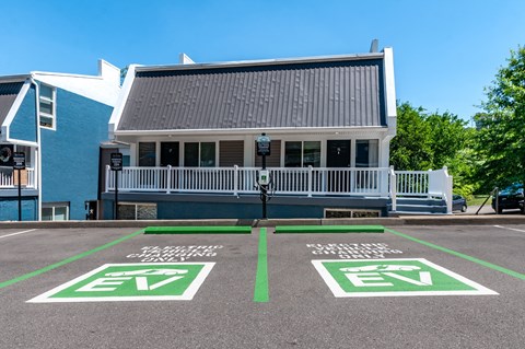 The Cascades Apartments And Townhomes