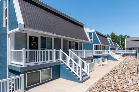 The Cascades Apartments And Townhomes