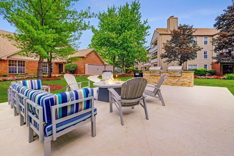 Club At North Hills Apartment Homes