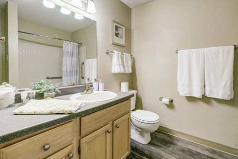 Club At North Hills Apartment Homes