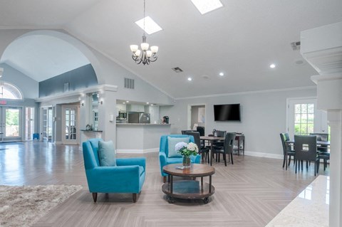 Club At North Hills Apartment Homes