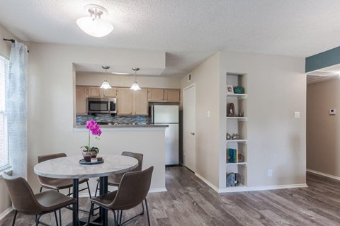 Club At North Hills Apartment Homes